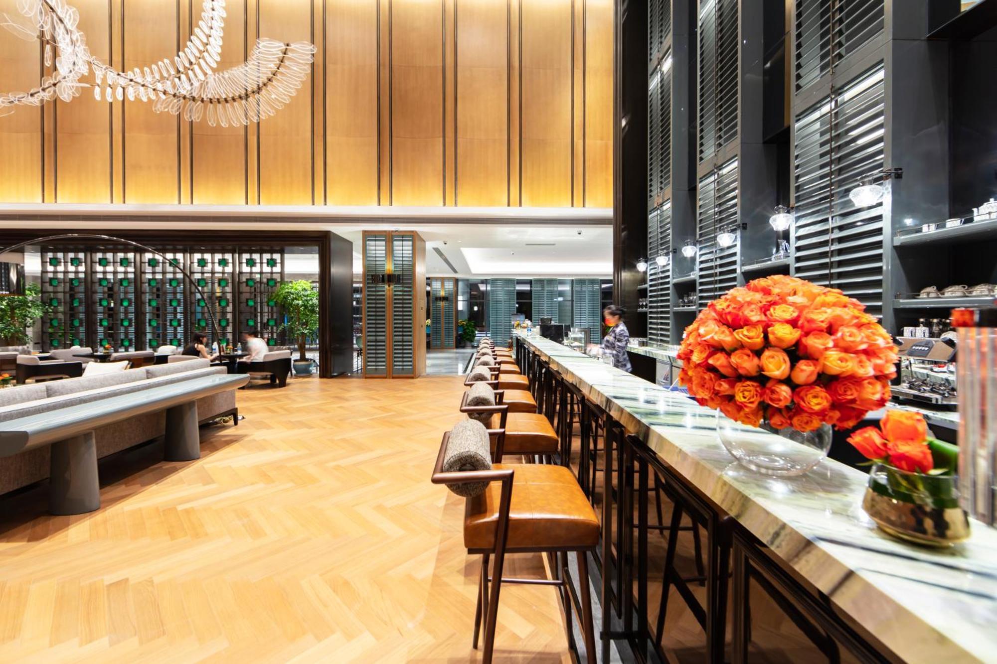 Wyndham Grand Plaza Royale Hot Springs Fenghuang Hotel Exterior foto